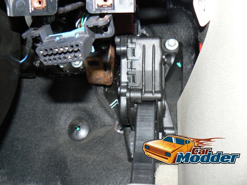 Sports Accelerator Pedal Installation