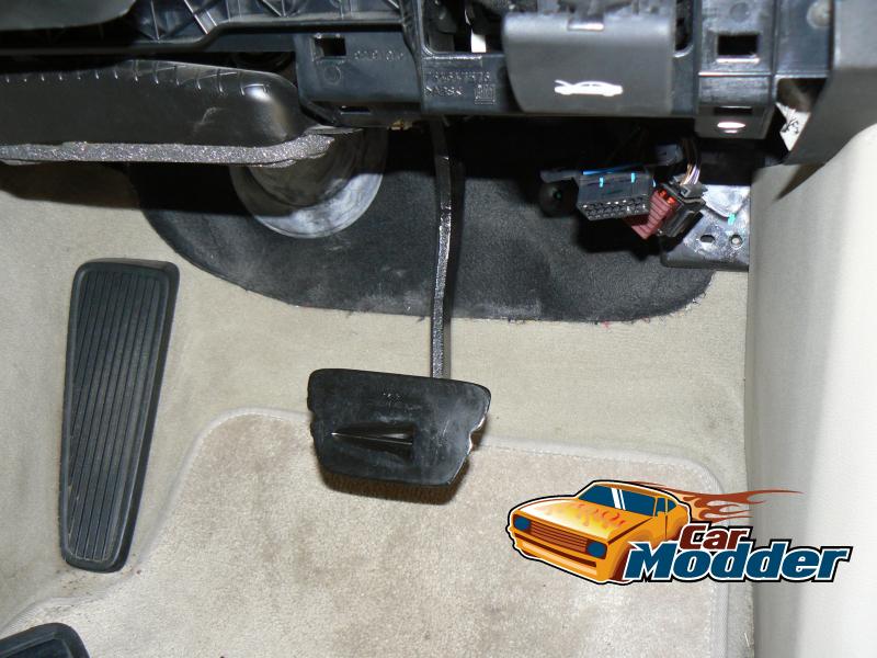 Accelerator Pedal Removal