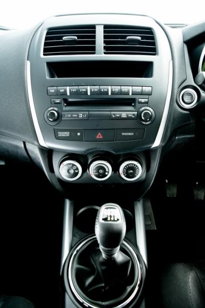 2010 Mitsubishi ASX Interior