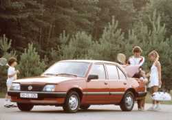 Opel Ascona C (1981-1988)