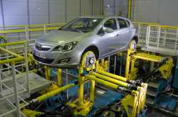 Opel Astra JD Testing