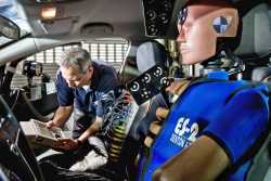 Opel Astra JD Crash Testing