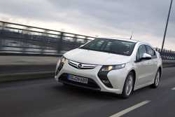 Opel Ampera Hybrid Vehicle