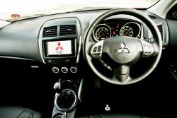 2010 Mitsubishi ASX Interior