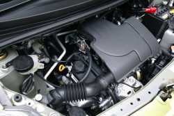 Toyota 1KR-FE 3 Cylinder Engine