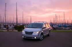 2008 Chrysler Town and Country