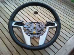 VE Commodore Level 2 Steering Wheel