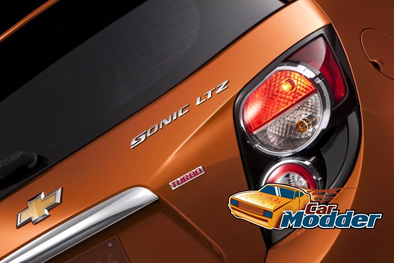 2012 hevrolet Sonic Hatchback