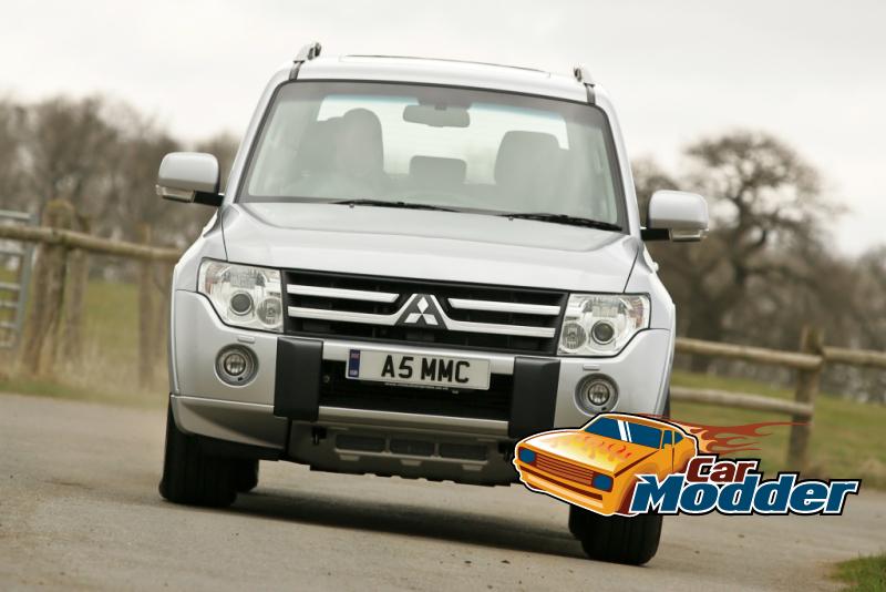 2011 Mitsubishi Pajero / Shogun / Montero Exterior
