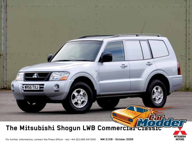 2005 Mitsubishi Pajero / Shogun / Montero SWB Commercial