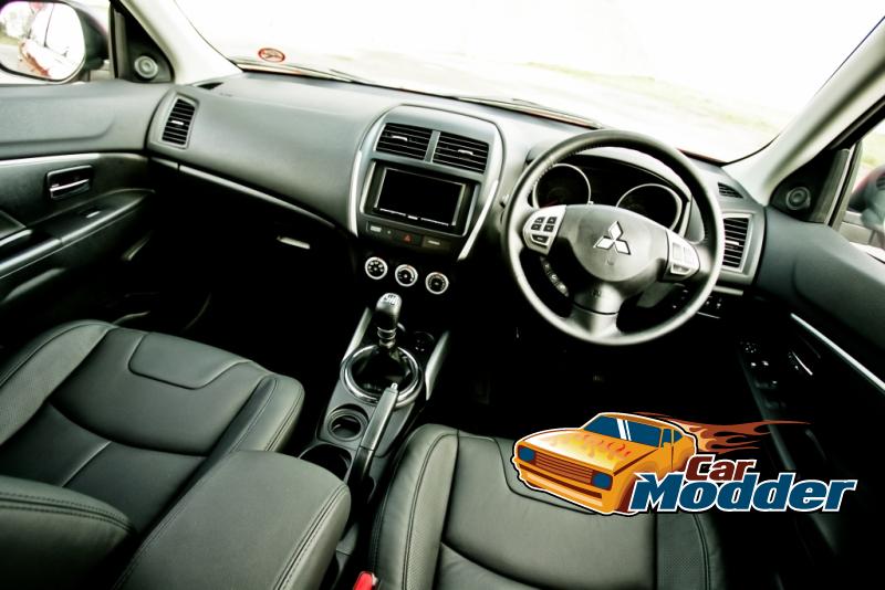 2010 Mitsubishi ASX Interior