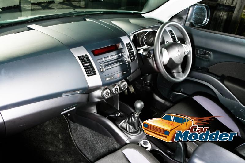 2010 Mitsubishi Outlander Commercial