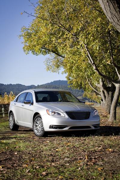 2011 Chrysler 200