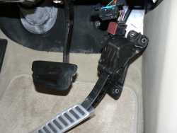 Sports Accelerator Pedal Installation