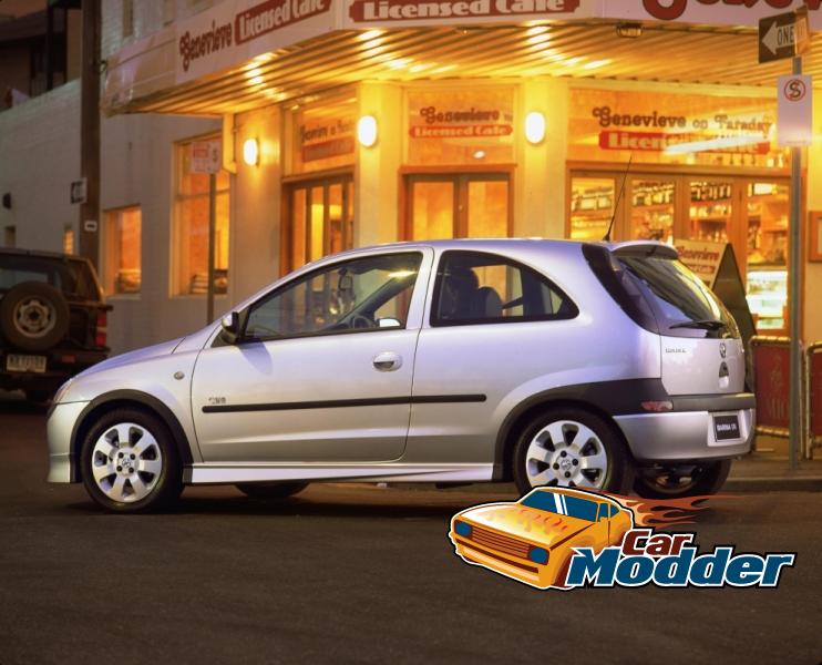 Holden Barina SRi (XC 2004)