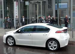 Opel Ampera Hybrid Vehicle