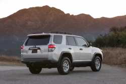 2010 Toyota 4Runner and Hilux Surf Trail