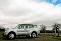 2011 Mitsubishi Pajero / Shogun / Montero Exterior