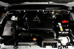 2011 Mitsubishi Pajero / Shogun / Montero Engine