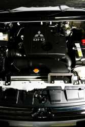 2011 Mitsubishi Pajero / Shogun / Montero Engine