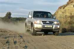 2004 Mitsubishi Pajero / Shogun / Montero