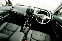 2010 Mitsubishi ASX Interior