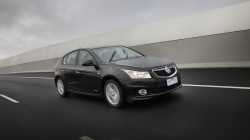 Holden Cruze Hatch Testing