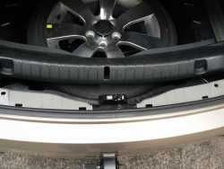 Boot scuff trim removal